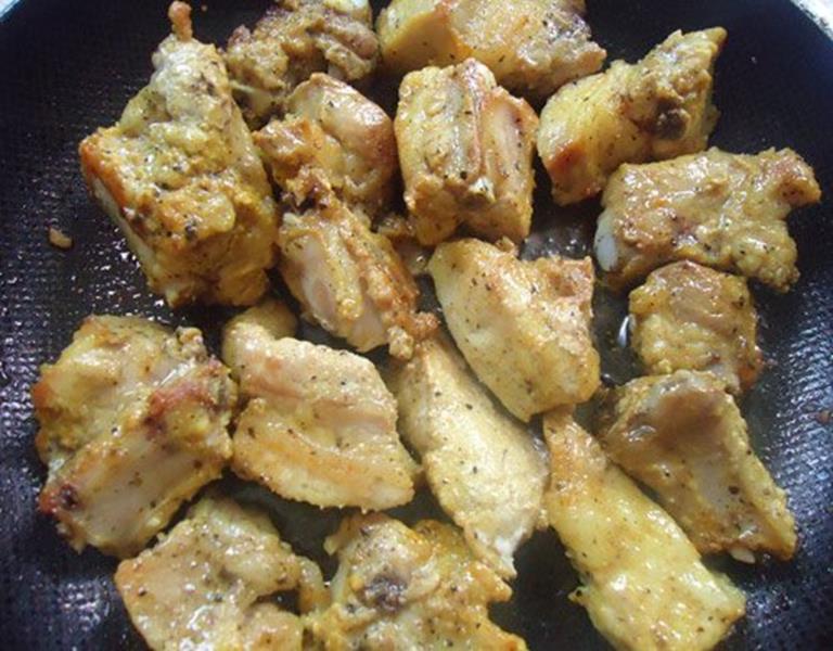 Cách làm các món Sốt me cho bữa ăn thêm hấp dẫn