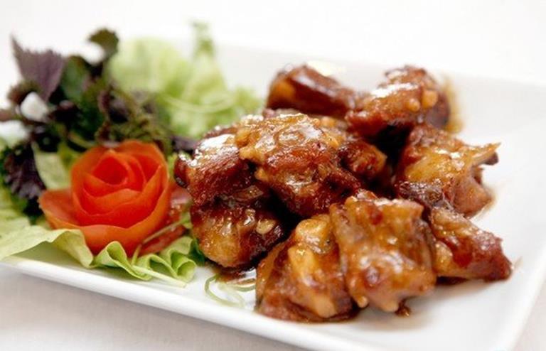 Cách làm các món Sốt me cho bữa ăn thêm hấp dẫn