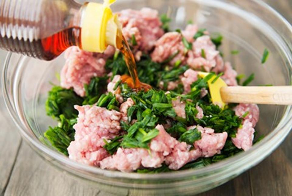 Cách làm bánh hẹ đơn giản mà cực hấp dẫn