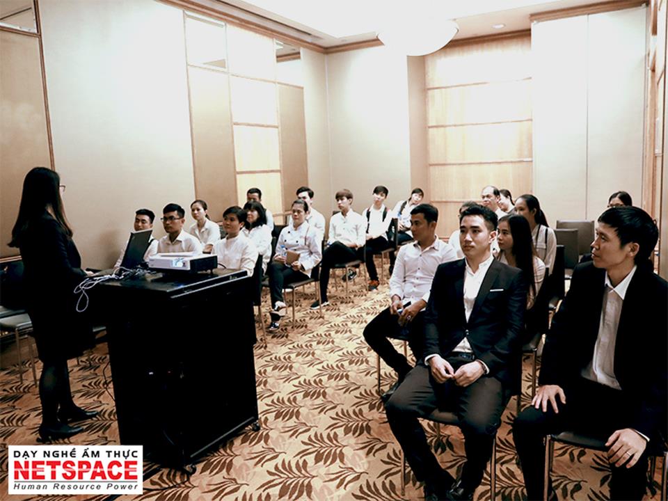 Học viên Netspace trải nghiệm môi trường làm việc tại khách sạn 5 sao New World Sài Gòn