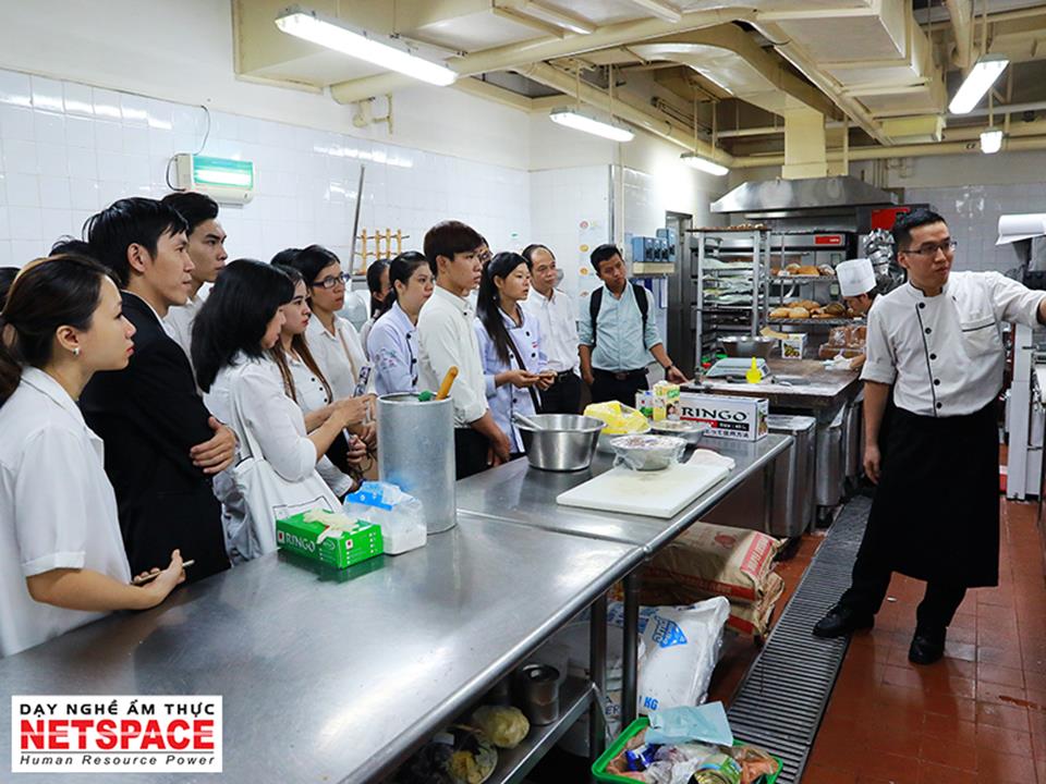 Học viên Netspace trải nghiệm môi trường làm việc tại khách sạn 5 sao New World Sài Gòn