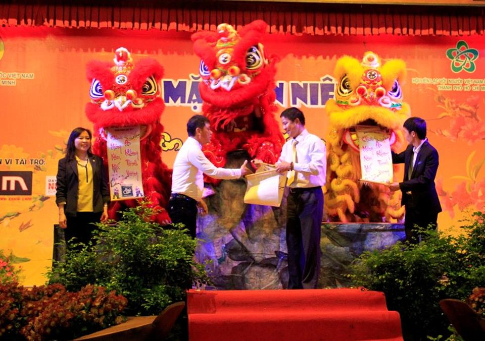 Họp mặt Kiều bào mừng Xuân Đinh Dậu 2017
