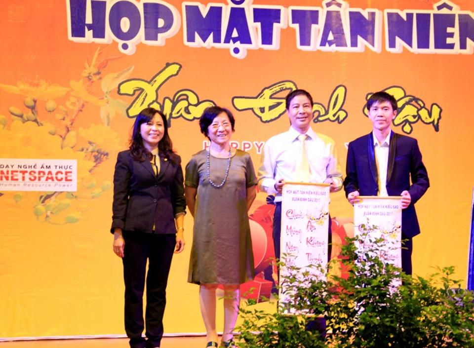 Họp mặt Kiều bào mừng Xuân Đinh Dậu 2017