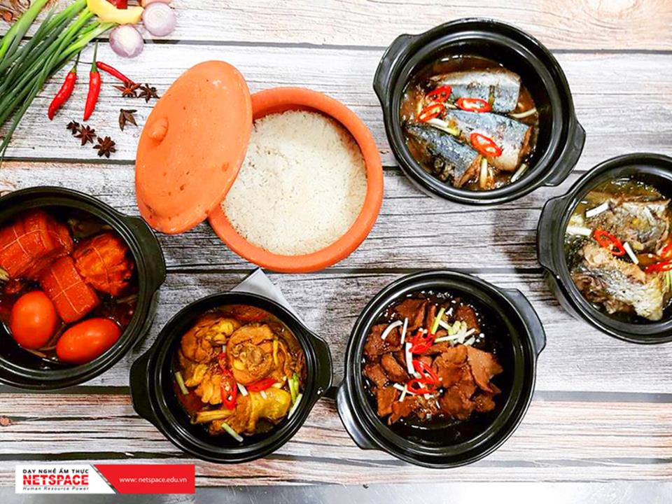 Nhà hàng Cơm Tấm Sài Gòn hút khách tại Vincom Thanh Hóa