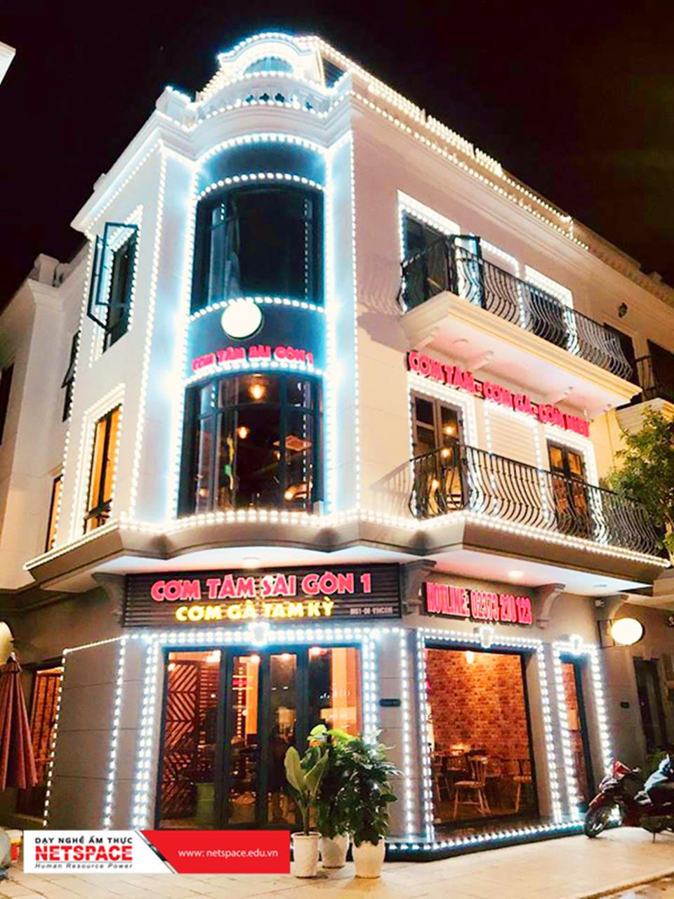 Nhà hàng Cơm Tấm Sài Gòn hút khách tại Vincom Thanh Hóa