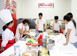 Cách nấu bánh Hokkaido Milk Crepe cực lạ miệng