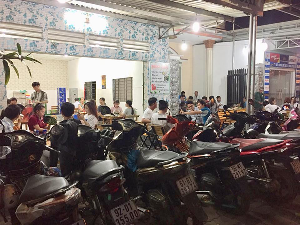 Chị Nhi học món Bò lế rồ để bổ sung vào Bếp Quán