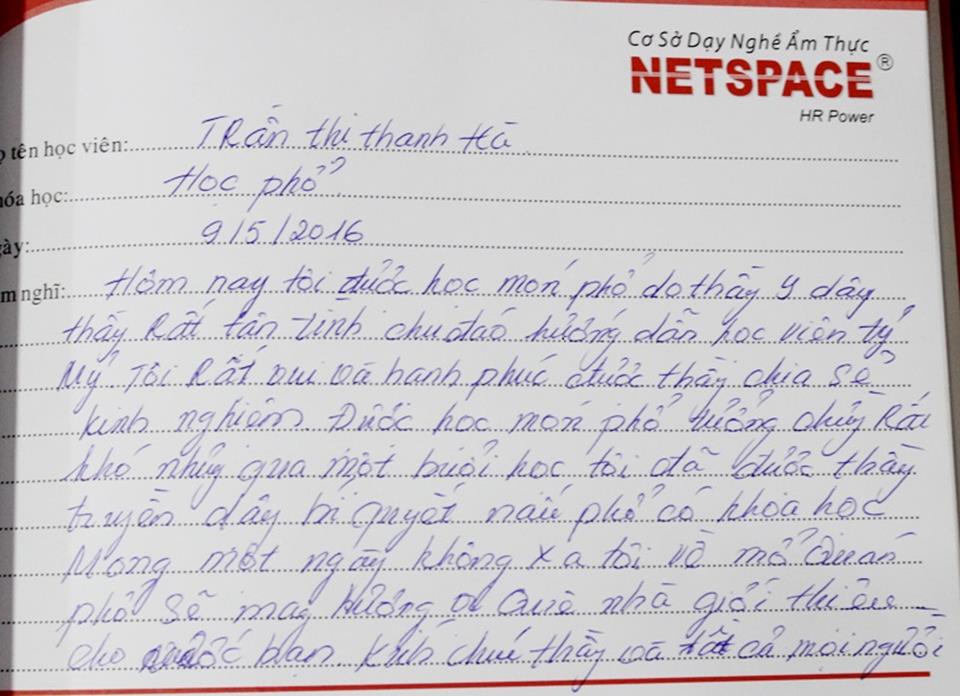 Chị Trần Thị Thanh Hà (Hungari) - Học nấu Phở