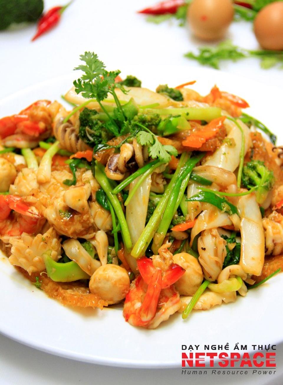 Chị Yến học bí quyết kinh doanh Quán ăn- Nhà hàng