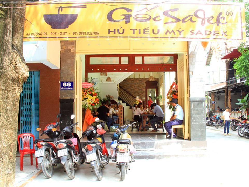 Gốc SaDek nơi thưởng thức ẩm thực Sa Đéc trứ danh giữa lòng Sài Gòn
