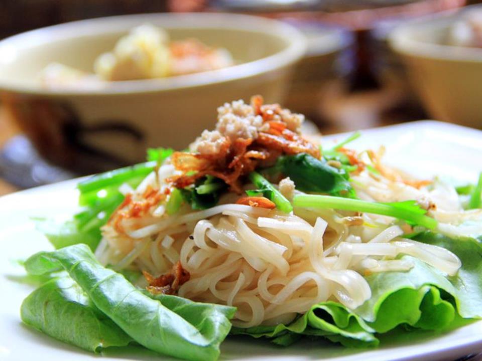 Gốc SaDek nơi thưởng thức ẩm thực Sa Đéc trứ danh giữa lòng Sài Gòn