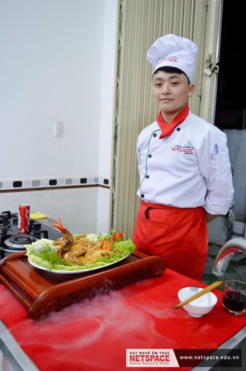 Vua Cua - Quán ăn hải sản hút khách tại Đà Nẵng