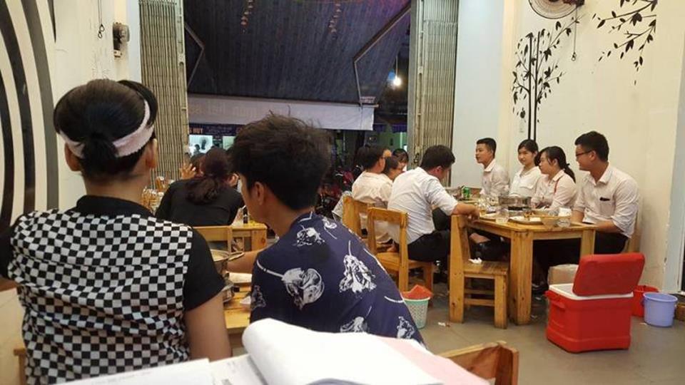 Vua Cua - Quán ăn hải sản hút khách tại Đà Nẵng