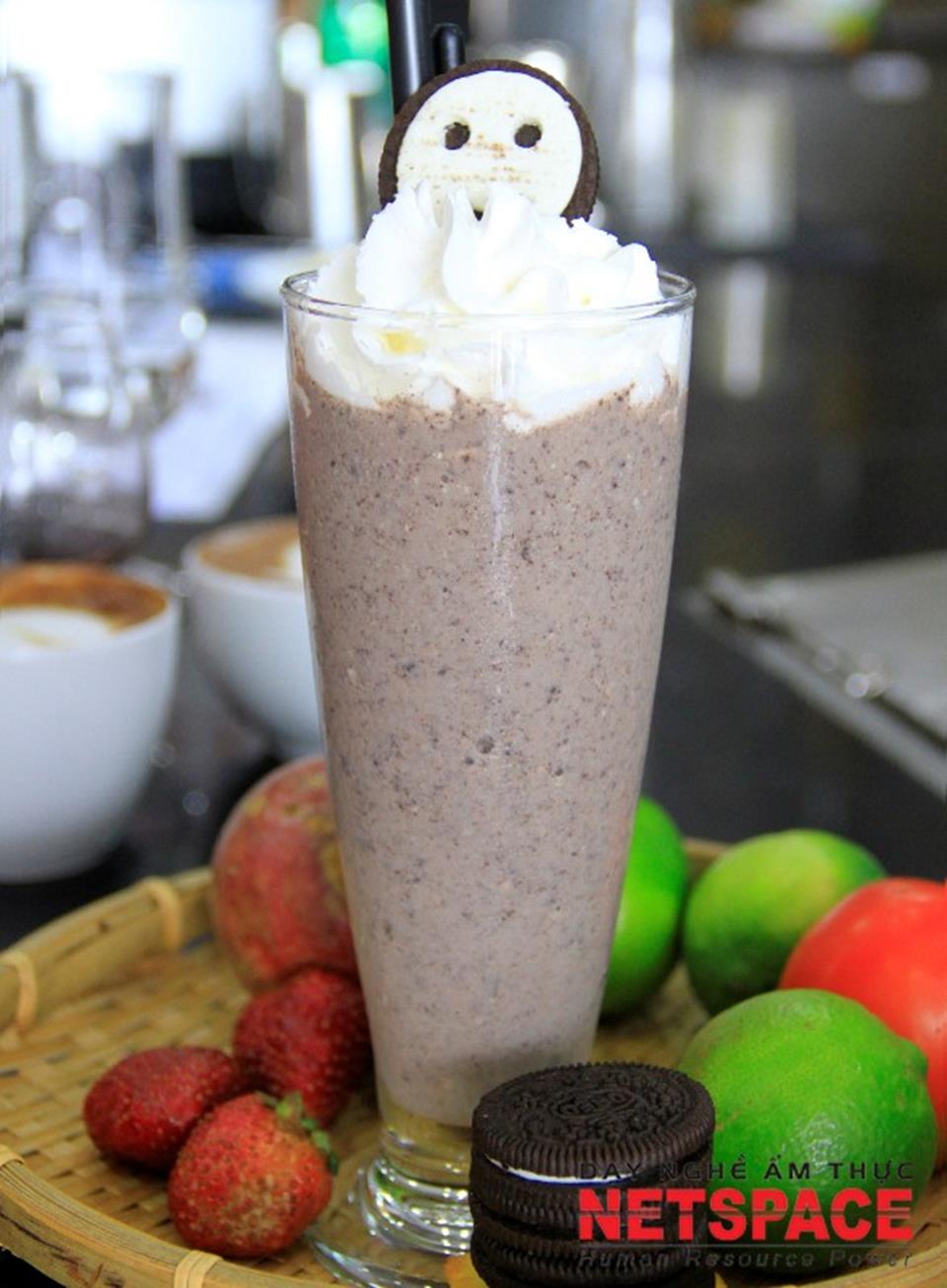 Học viên Huỳnh Kim Bằng trải nghiệm về nghề Pha chế