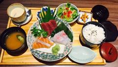 Tuyển dụng nhân viên phụ bếp nhà hàng Sushibar Hà Nội