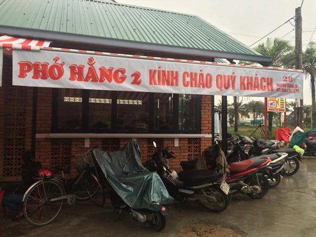 Quán Phở Hằng 2- Quán phở mang tên mẹ