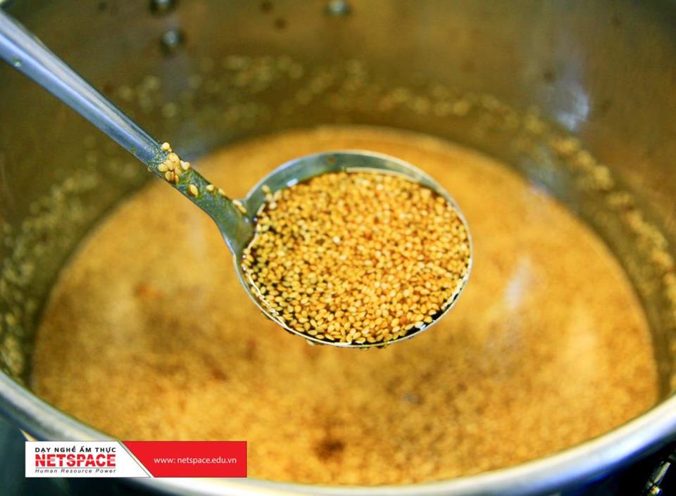 Vợ chồng anh Giao học nấu Phở, Cơm tấm và các món Nhật để kinh doanh