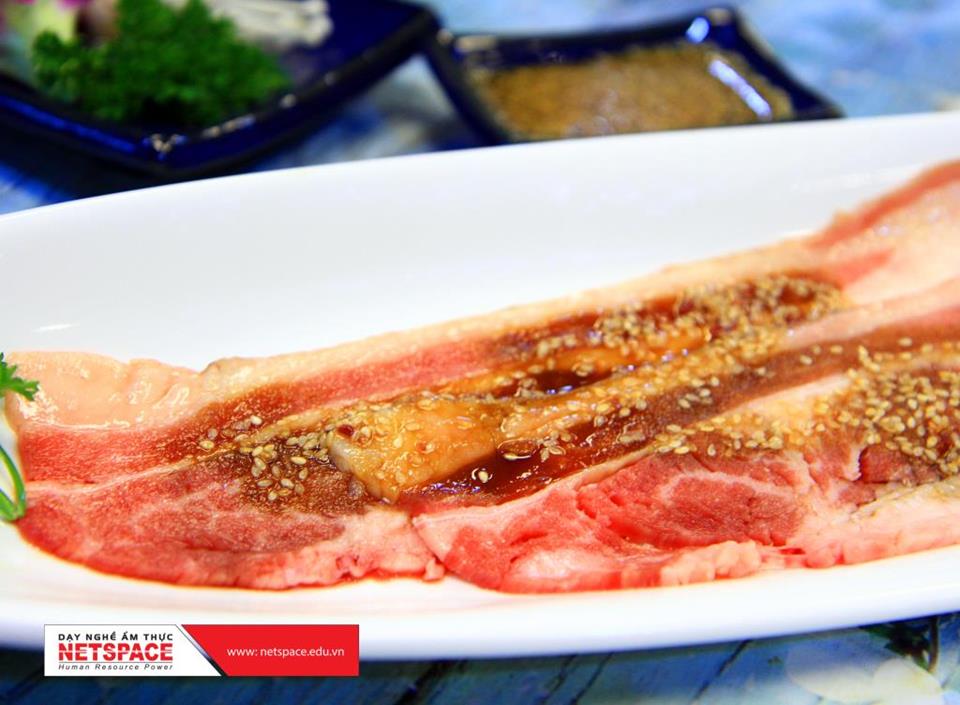 Vợ chồng anh Giao học nấu Phở, Cơm tấm và các món Nhật để kinh doanh