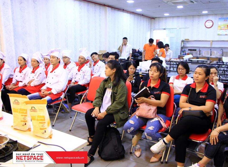 Học viên Bếp, Pha chế trải nghiệm về Bột mì & nghề Bánh