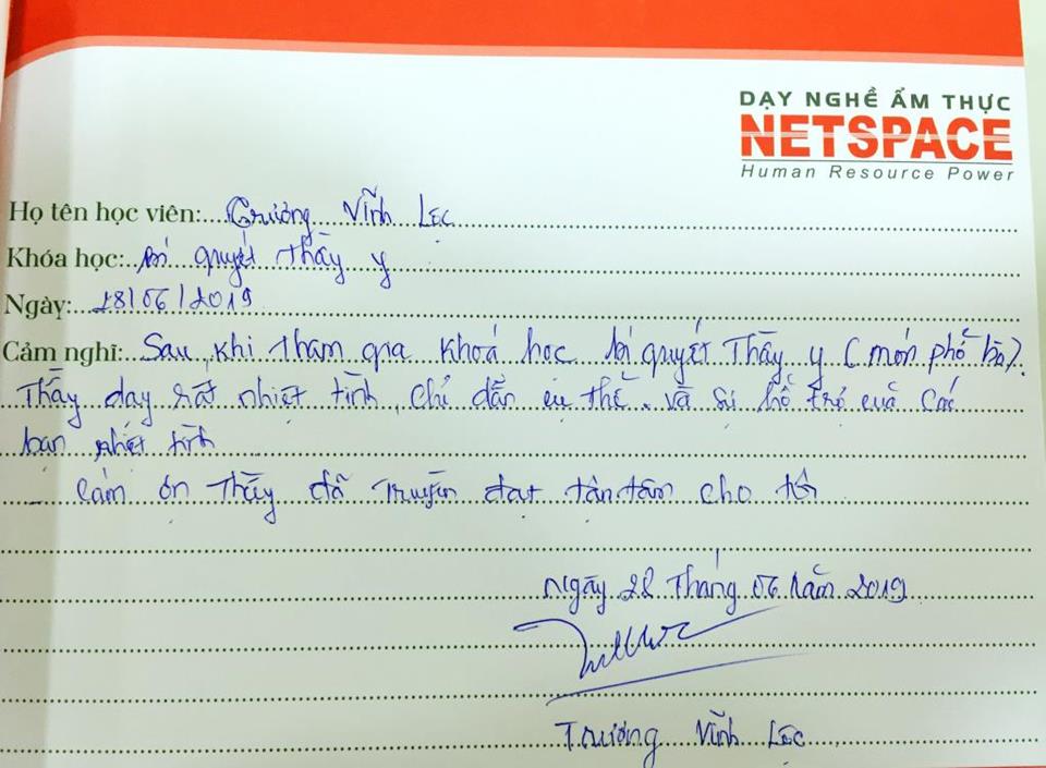 Từ bỏ 12 năm nghề Quản lý xe, anh Lộc theo đuổi đam mê học Công nghệ nấu Phở kinh doanh