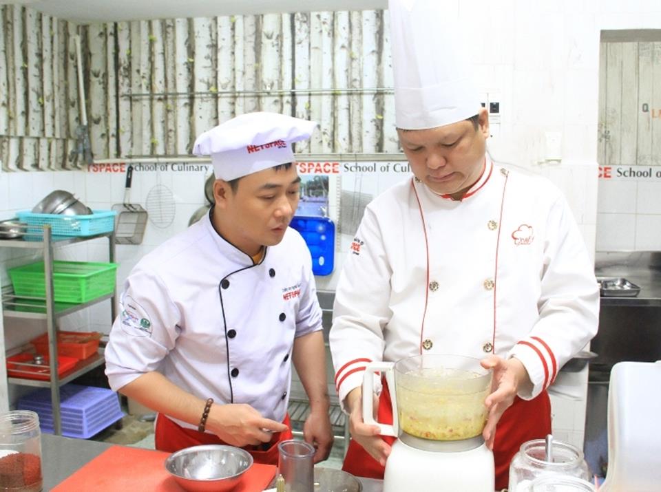 Học nấu Bò sốt vang