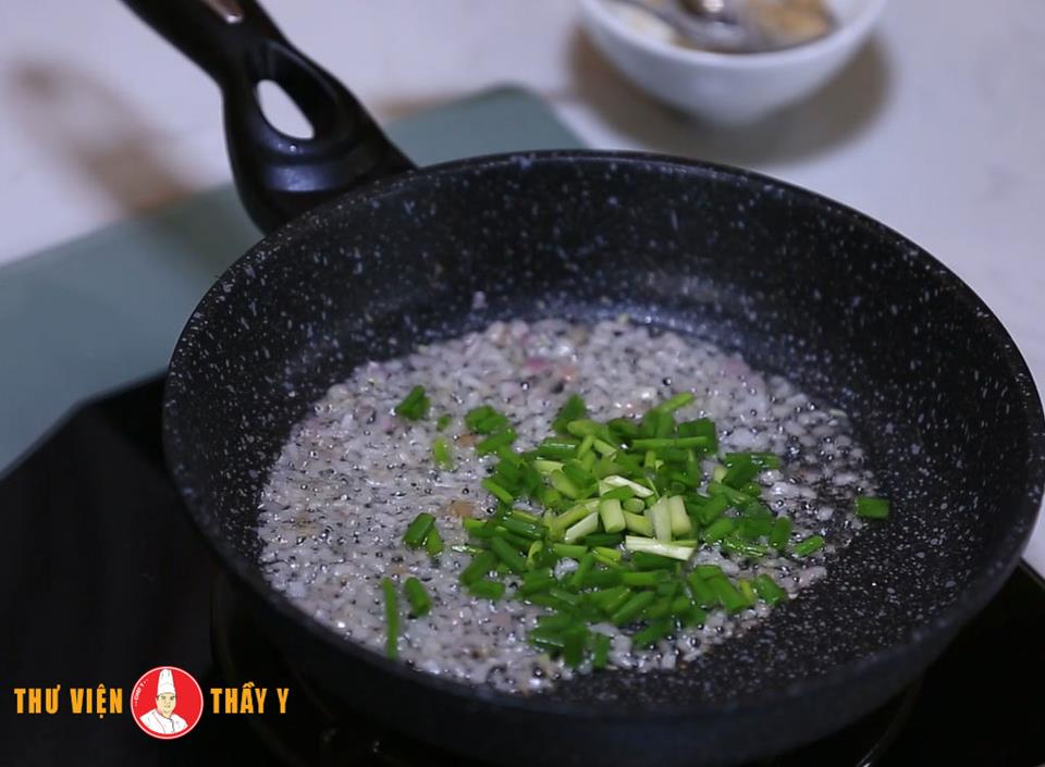 Cách làm Gà chiên hạnh nhân trẻ nhỏ cũng ghiền
