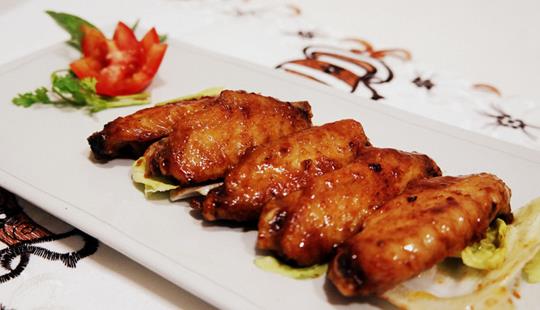 Cách làm những món Sốt me cho bữa ăn thêm hấp dẫn