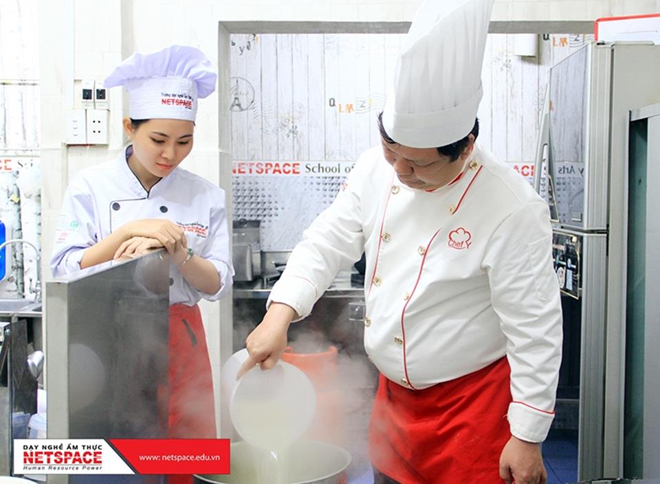 Học nấu Bún chả cá Đà Nẵng