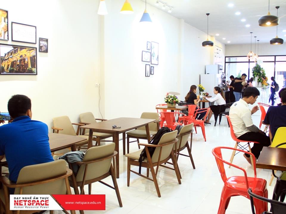Học bí quyết kinh doanh quán nước