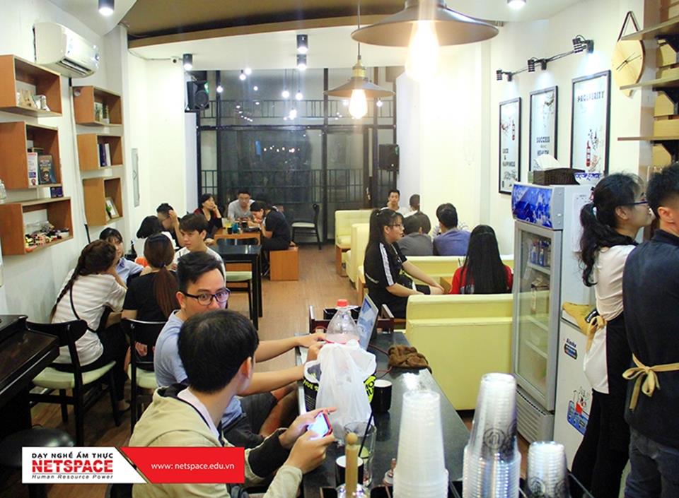 Học bí quyết kinh doanh quán nước