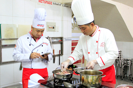 Học bí quyết làm chủ Quán lẩu dê