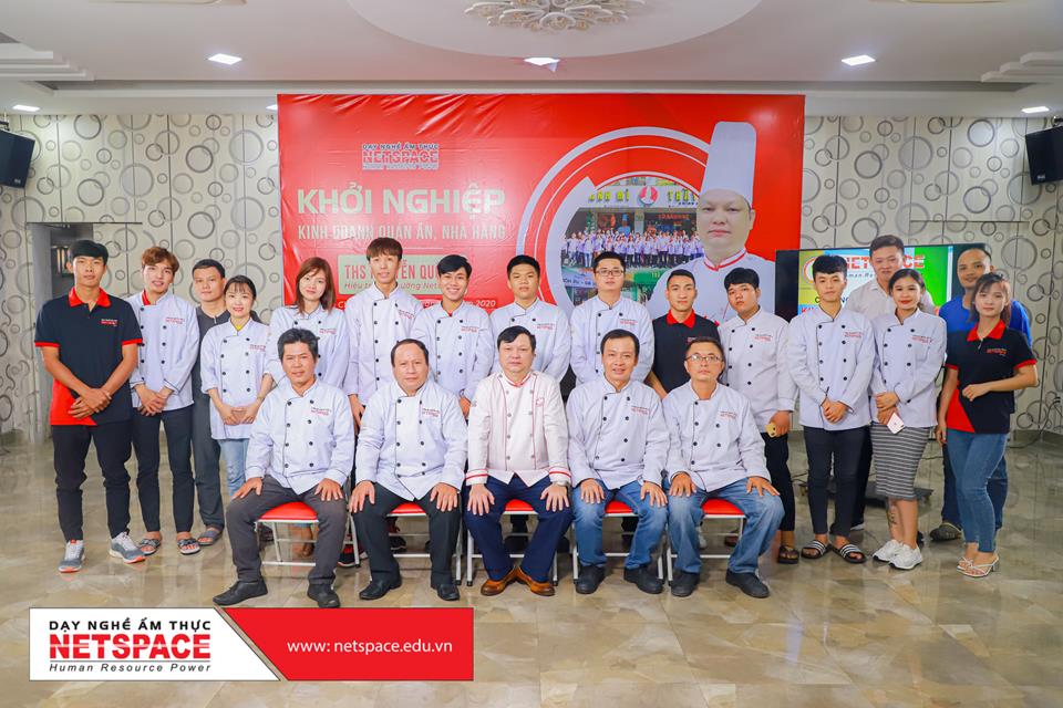 HỌC VIÊN ĐƯỢC TRANG BỊ KINH NGHIỆM KHỞI NGHIỆP KINH DOANH QUÁN ĂN - NHÀ HÀNG