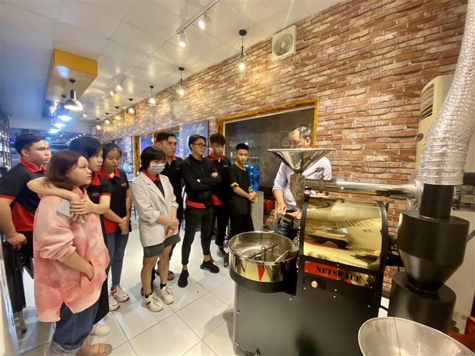 Học bí quyết rang xay cà phê