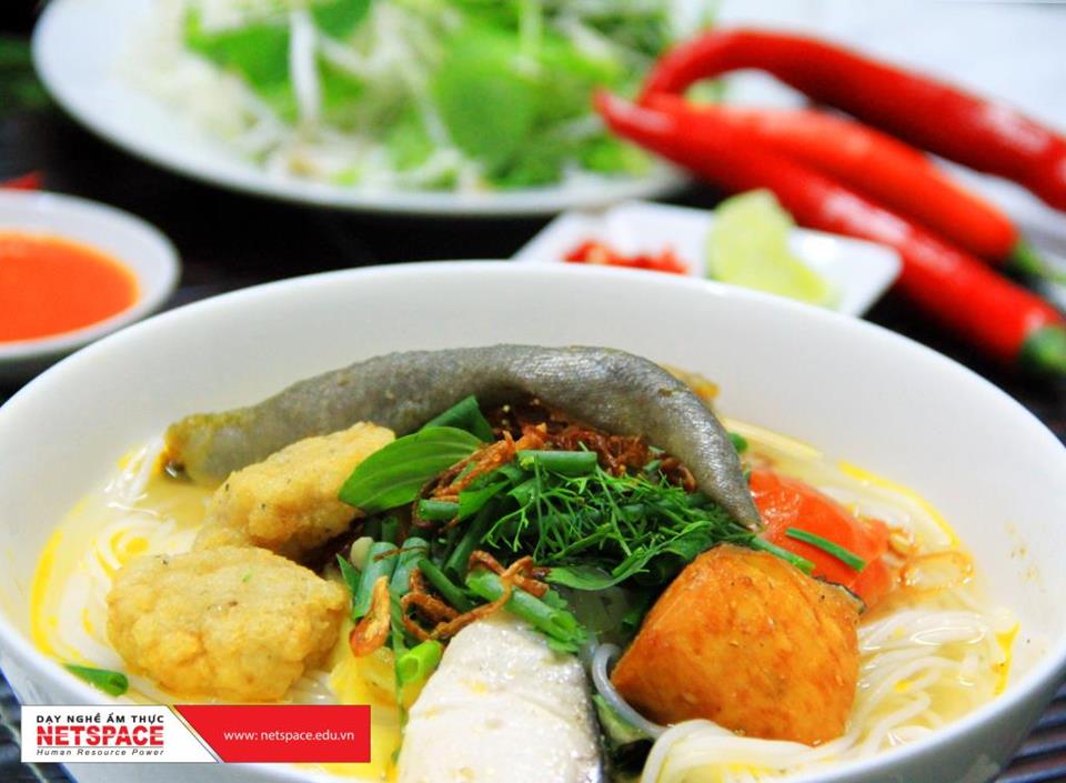 Học nấu Bún chả cá Nha Trang
