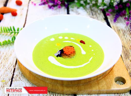 Dạy học nấu món Âu