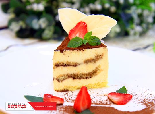 Dạy học nấu món Âu