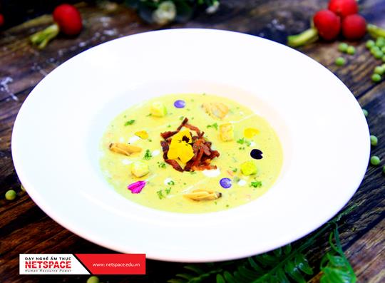 Dạy học nấu món Âu