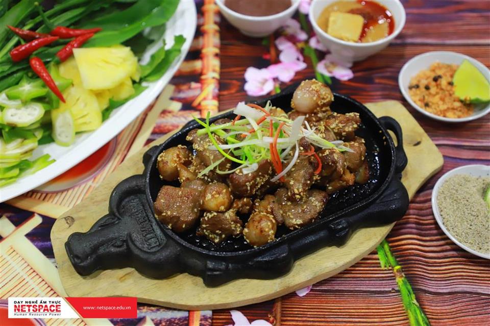 TIỀM NĂNG KINH DOANH MÔ HÌNH QUÁN DÊ