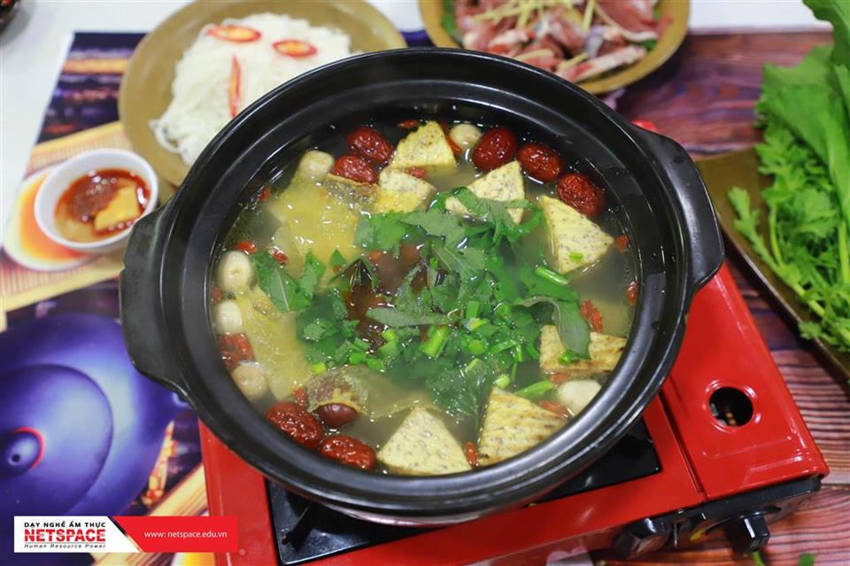 TIỀM NĂNG KINH DOANH MÔ HÌNH QUÁN DÊ