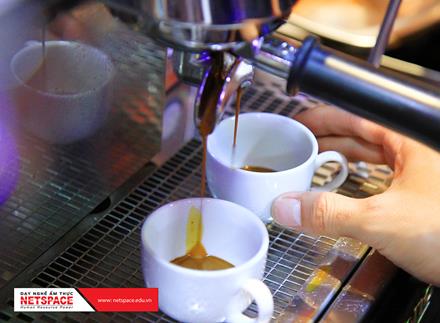 Giới thiệu cà phê máy & thực hành pha Espresso