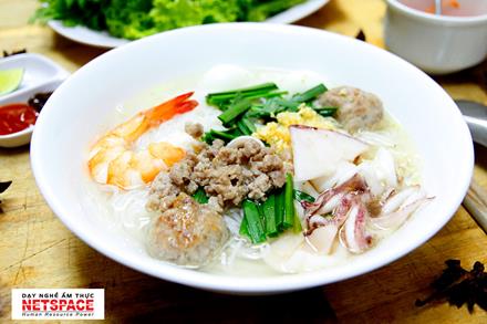 Học nấu Hủ tiếu mực