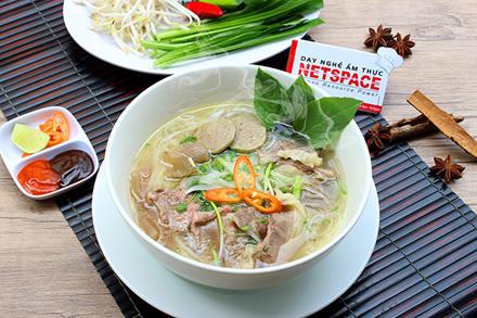 Học nấu Phở Bò