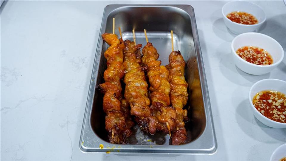 Học bí quyết làm Bún thịt nướng