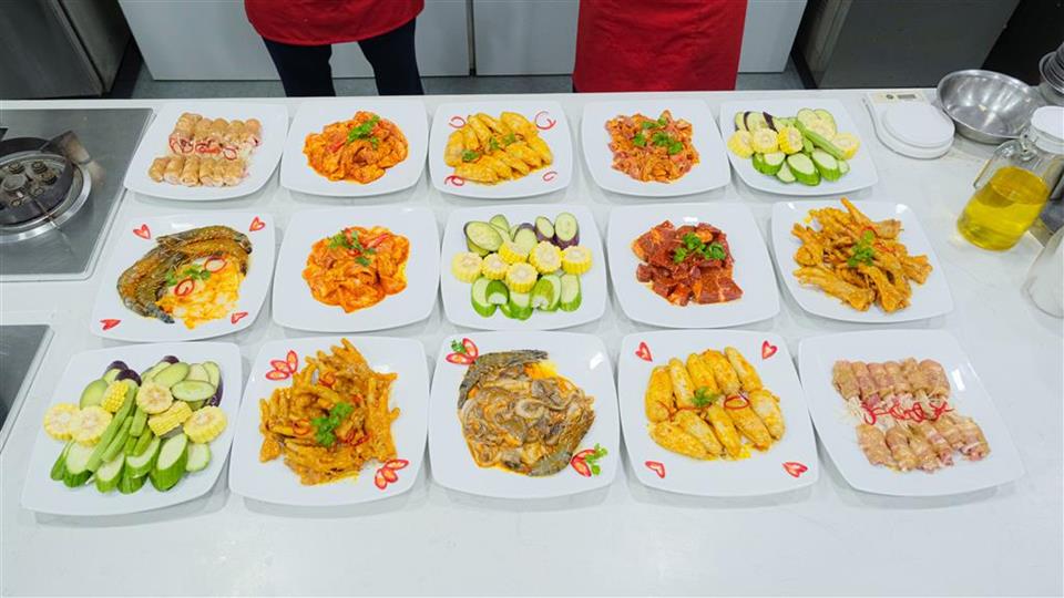 Học bí quyết kinh doanh các món nướng tại bàn