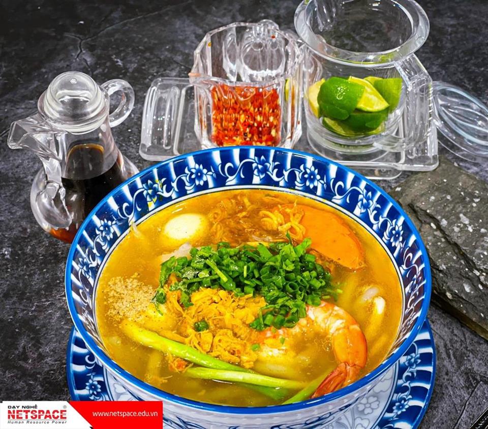 Học bí quyết nấu Bánh canh