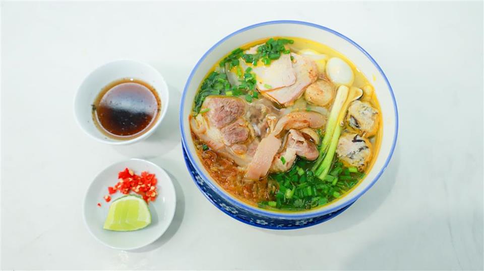 Học bí quyết nấu Bánh canh