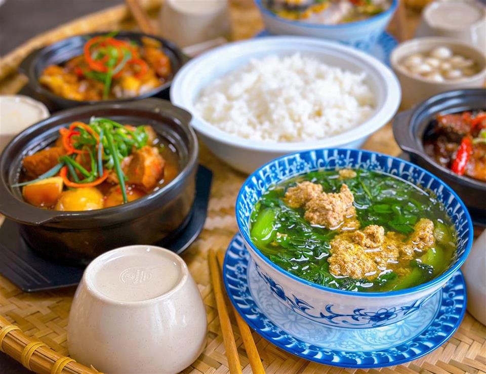 Mâm Cơm Truyền Thống Việt Nam – Nét Đẹp Ẩm Thực Đậm Đà Bản Sắc