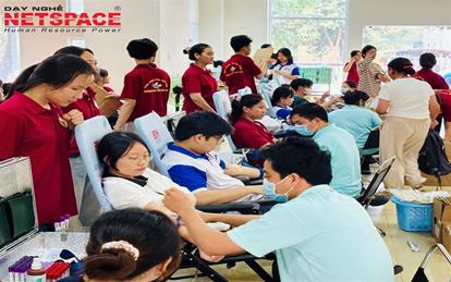 Lan tỏa yêu thương - Kết nối giá trị nhân văn