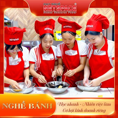 Học làm bánh